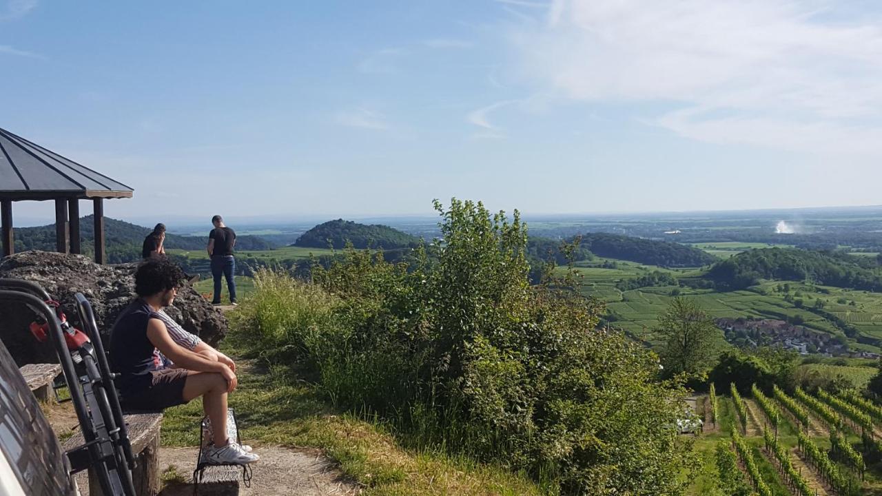 Gaestehaus Casa Luna - Paradiesische Ferienwohnungen Am Kaiserstuhl! Bischoffingen Exterior photo